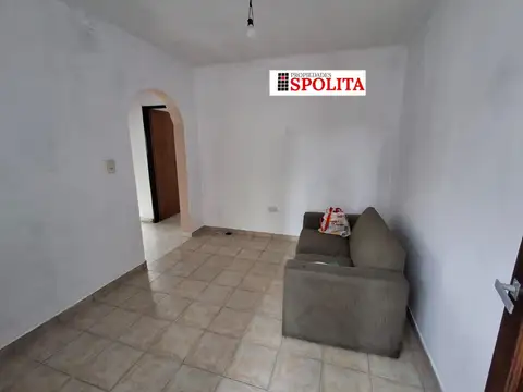 Depto Tipo Casa en Alquiler con 1 cocheras