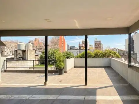 CASA 4 AMBIENTES PATIO TERRAZA QUINCHO PARRILLA