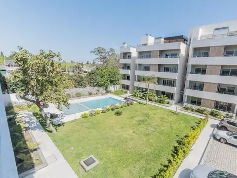 Venta de Departamento 2 ambientes de 61 m2 con cochera en Condominio Magnolias (Full Amenities)
