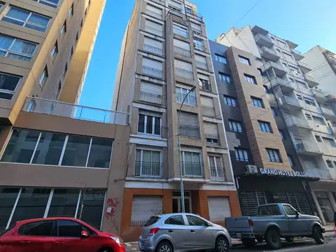 DEPARTAMENTO DE 1 AMB EXTERNO. ZONA GUEMES