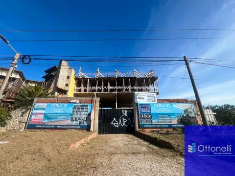 Departamento en venta de 2 dormitorios c/ cochera en Costa Azul