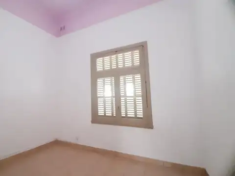 Depto Tipo Casa en Alquiler 50 años