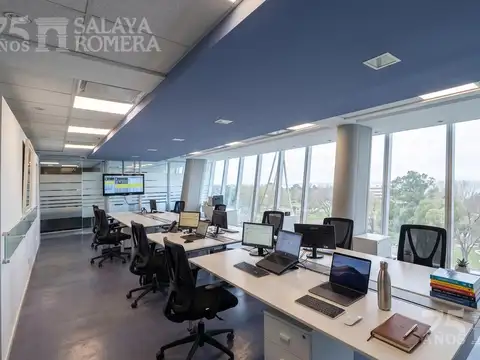 Oficina en venta y alquiler en Regatta Office Olivos Piso Alto
