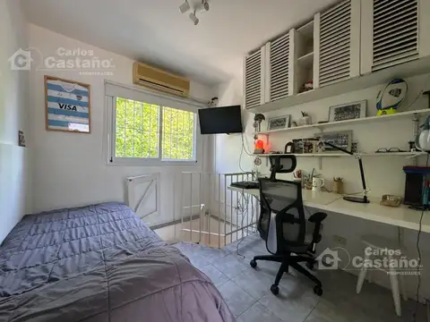 A 2/c de Estación Florida, Casa en Exc. Estado, 5 Amb. con Terraza y Quincho