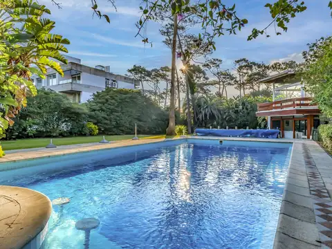 CASA ALQUILER TEMPORADA PLAYA MANSA PUNTA DEL ESTE