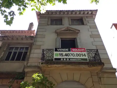 Av de Los Incas al 3200