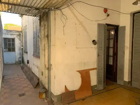 Casa en Venta en Temperley, USD 122.000