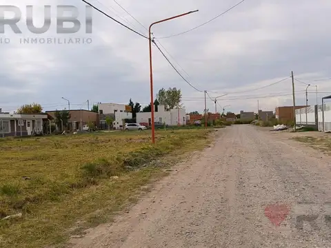 Terreno en Venta en General Fernandez Oro, USD 35.000
