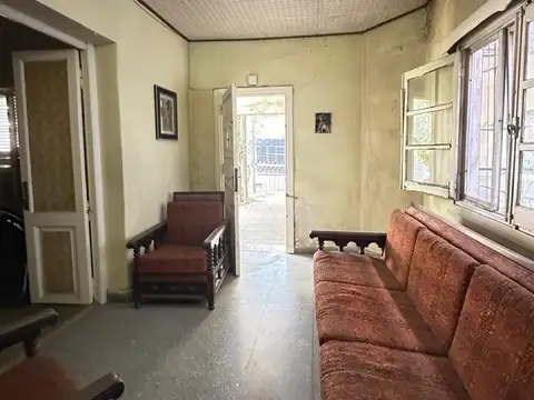 Depto Tipo Casa en Venta en Victoria Barrio Centro, USD 109.000