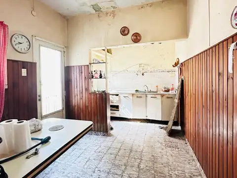 Depto Tipo Casa en Venta de 5 ambientes