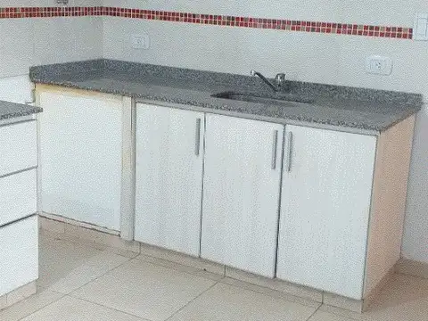 Depto Tipo Casa en Alquiler en Wilde, $ 850.000