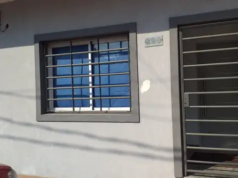 Bahia Blanca 200, Piso PB