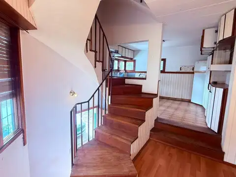Departamento 5 ambientes con 2 baños