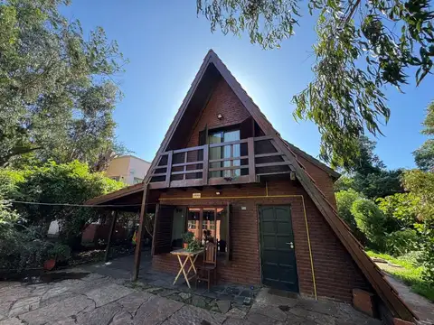 Venta FINCA 4 AMB, 3 DORMITORIOS CON JARDIN GRANDE