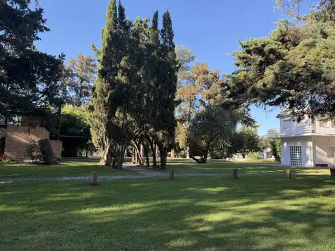 Terreno en Venta 30  mts Fondo