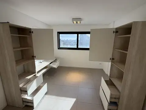 Córdoba 4000, Piso 7