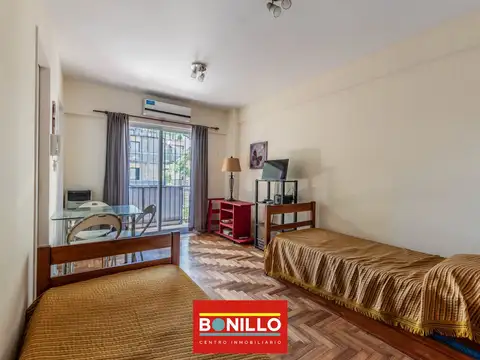 LUGONES 2200, Piso 2