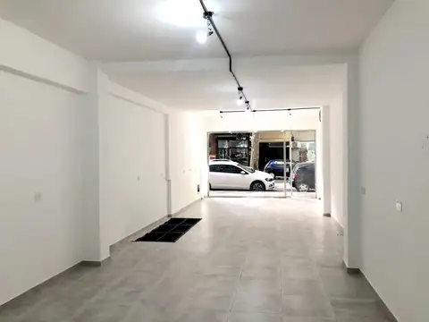 Beruti y Scalabrini Ortiz Local 94m2 Totalmente a Nuevo!