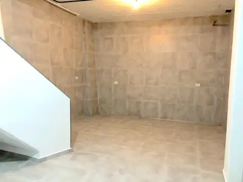 Beruti y Scalabrini Ortiz Local 94m2 Totalmente a Nuevo!