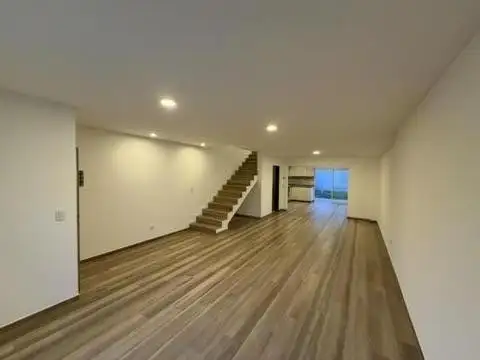 Casa en Venta en Parque Cisneros, USD 295.000