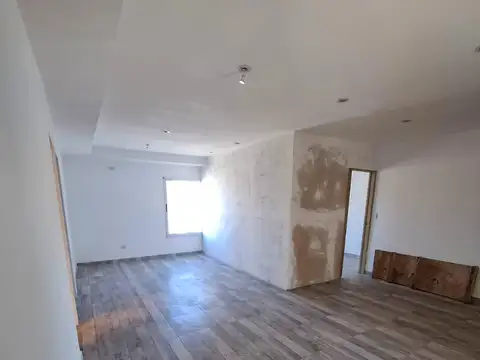 Departamento 5 ambientes con 2 baños