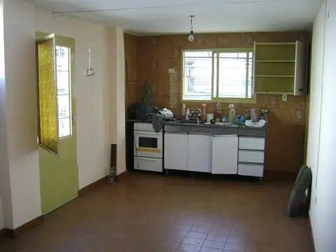 Alvear 3100