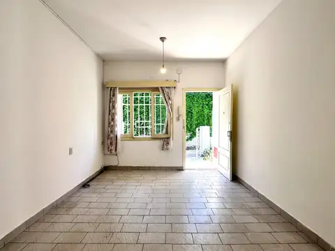 Depto Tipo Casa en Venta 45 años