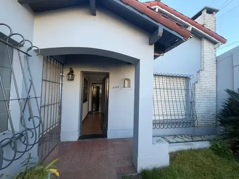 Prebístero Julián Navarro 5400