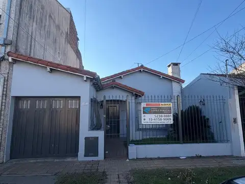 Casa 3 ambientes con Jardin en Carapachay