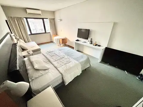 Departamento en Alquiler en Monserrat, $ 550.000