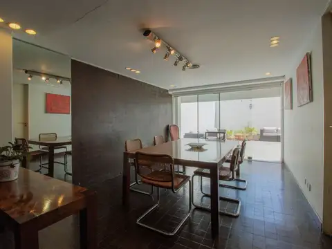 VENTA CASA 5 AMB MAS DEPENDENCIA EN BARRIO RIVER