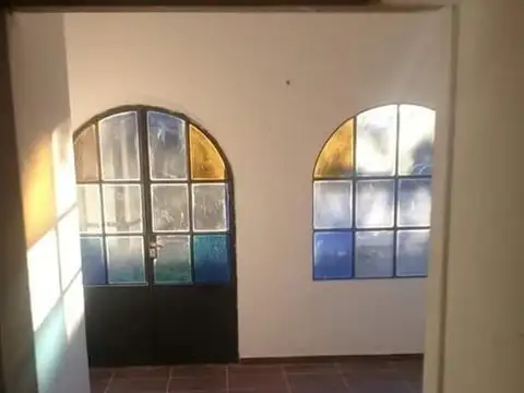 Casa en venta - 3 Dormitorios 2 Baños - 150mts2 - San Carlos de Bolivar