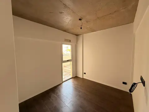 Departamento en Alquiler en Caseros, $ 680.000