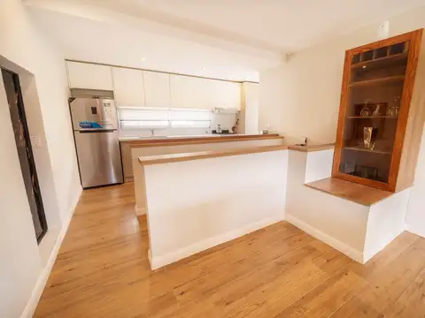 Depto Tipo Casa 4 ambientes con 2 baños