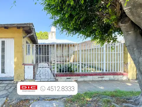 Casa 2 dormitorios Alquiler - Munro