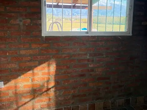 Alquiler Casa Dos Dormitorios Campo Quijano