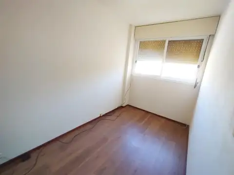 Departamento 5 ambientes con 2 baños