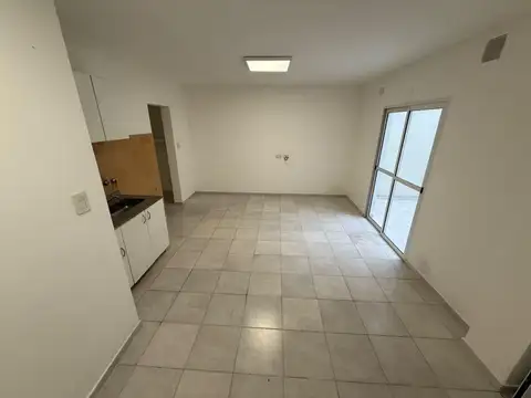 Cordoba al 2400