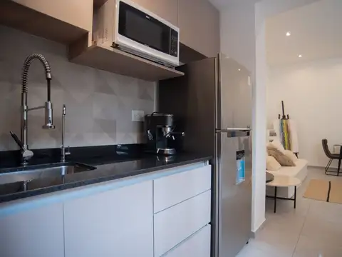 Depto Tipo Casa en Venta 76 años