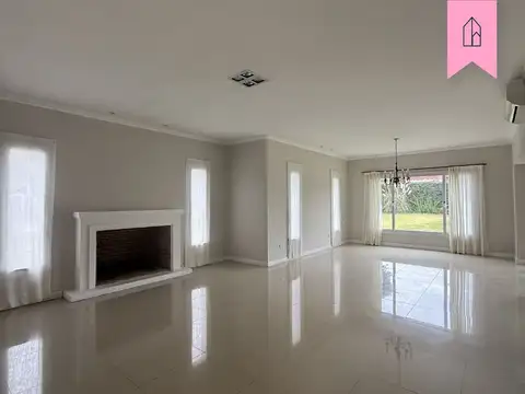 Casa en Venta de 5 dormitorios