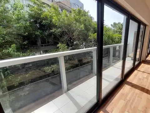 Hipólito Yrigoyen al 400