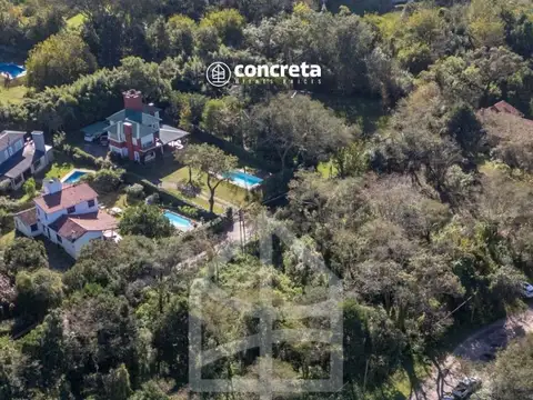 Terreno en Venta en Villa San Lorenzo, USD 110.000
