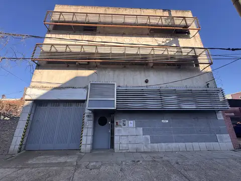 NAVE INDUSTRIAL 541 M² CUBIERTOS | MUNRO | ZONIFICACIÓN I1 | A 3 CUADRAS PANAMERICANA