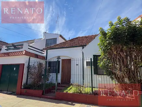 HERMOSA CASA EN ALQUILER - 3 DORMITORIOS - JARDIN - EXCELENTE UBICACIÓN