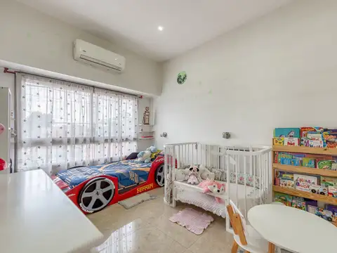 Venta Casa 4 ambientes José C Paz