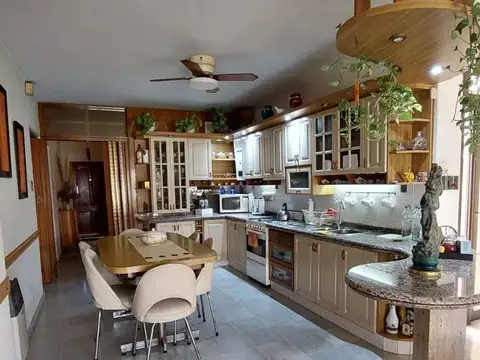 Casa en Venta en Talleres Sud, USD 95.000