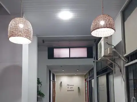 Alquiler de LOCAL EN GALERIA  La Plata