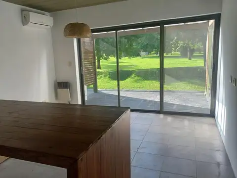 Departamento en Alquiler con 1 cocheras