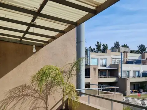 Departamento 4 ambientes con 2 baños