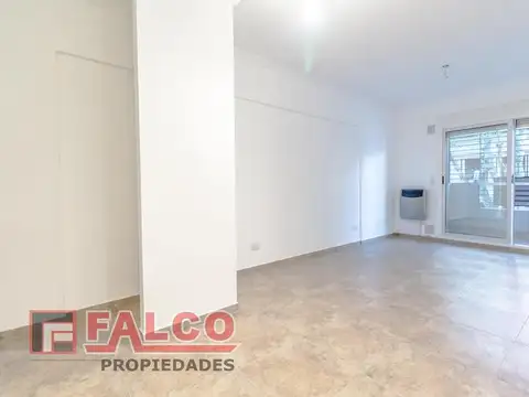 Moderno 3 ambientes con balcon a la calle